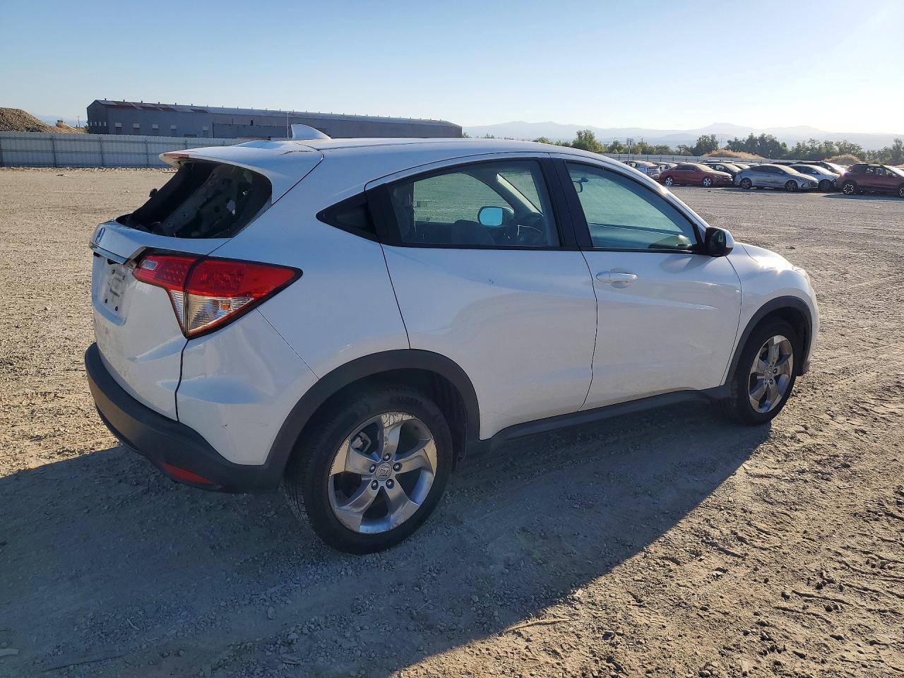 2022 Honda Hr-V Lx - zdjęcie 3