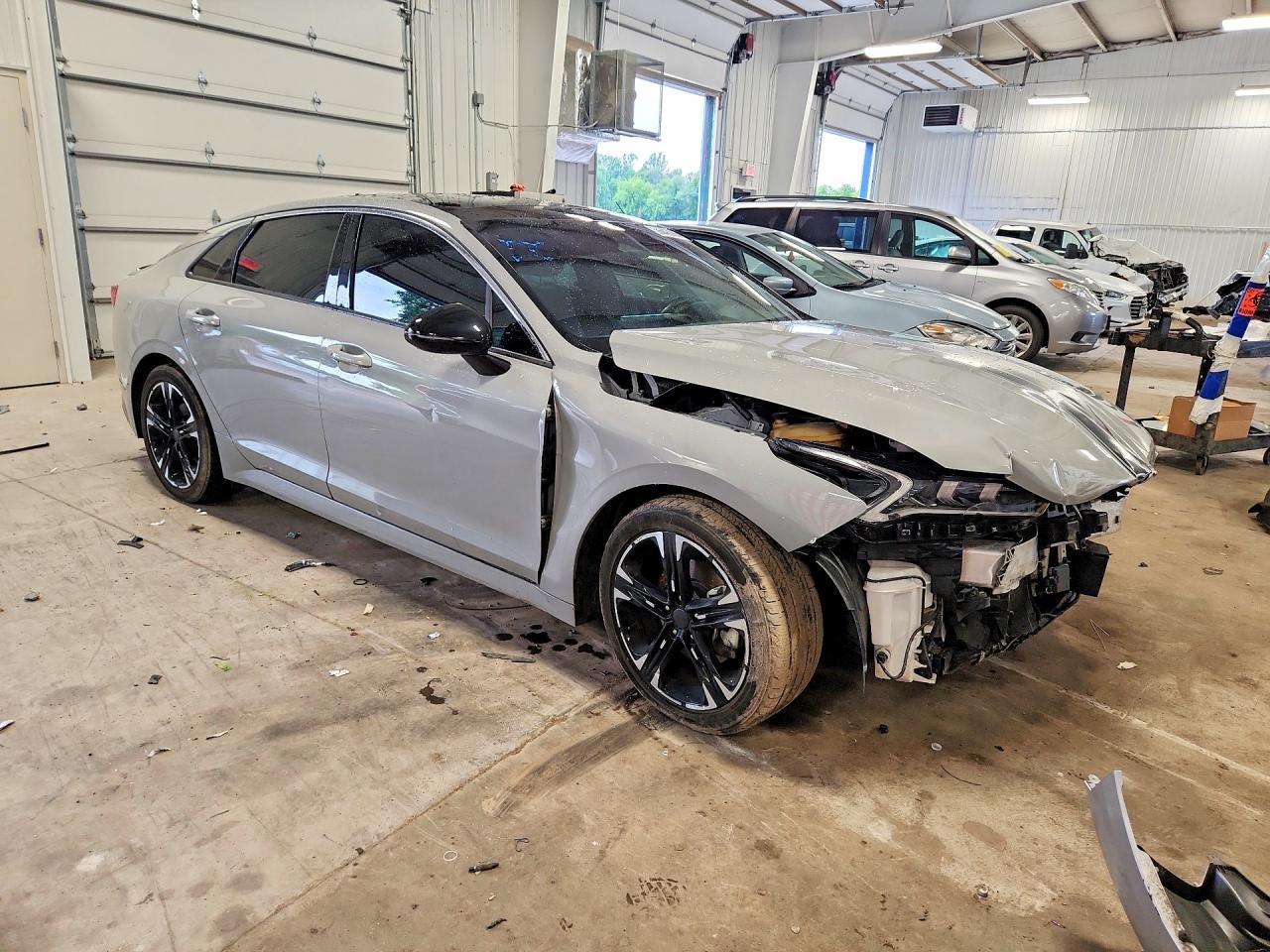2022 Kia K5 Gt Line - zdjęcie 4