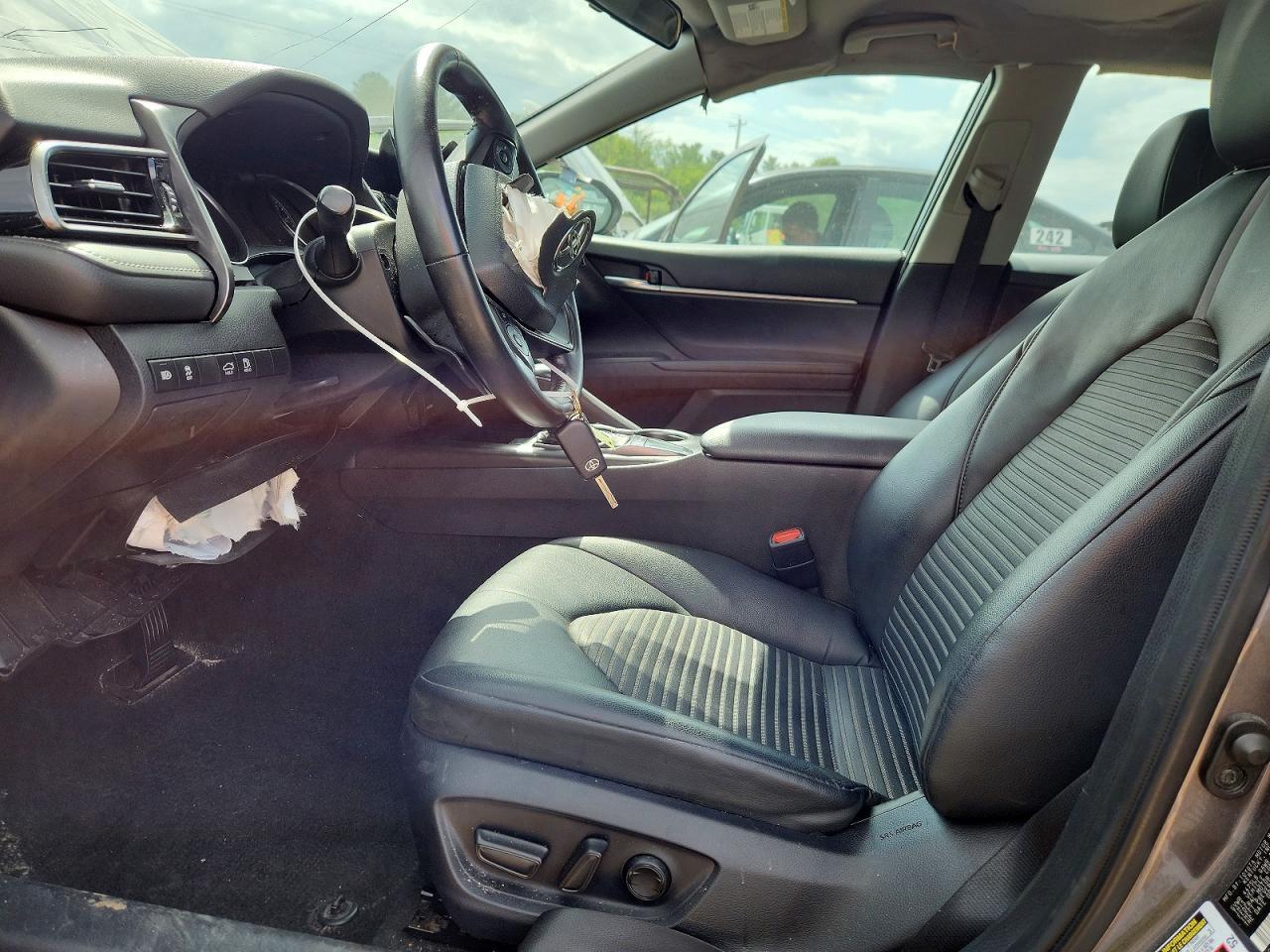 2023 Toyota Camry Se - zdjęcie 7