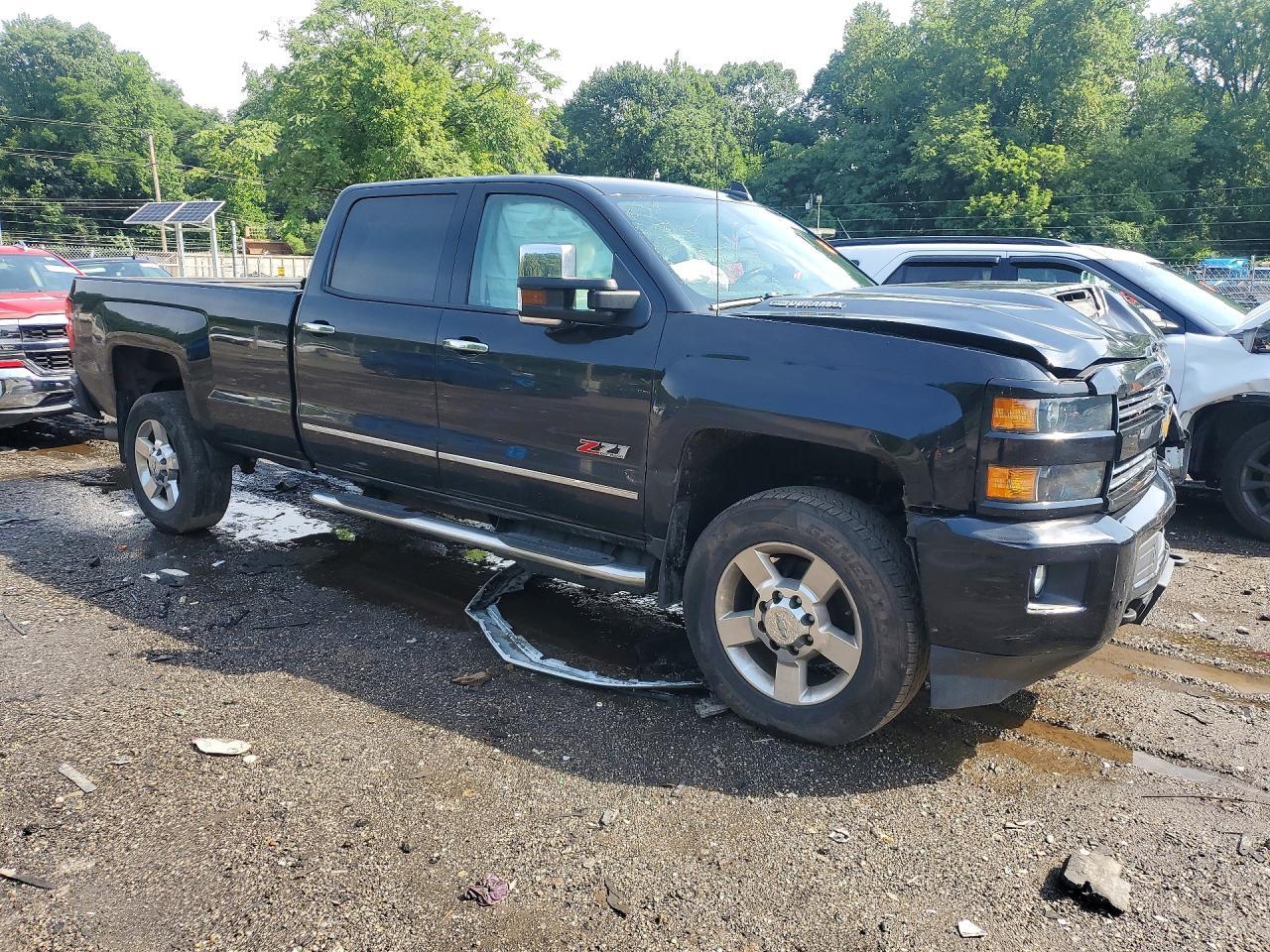 2017 Chevrolet Silverado K2500 Heavy Duty Lt - zdjęcie 4
