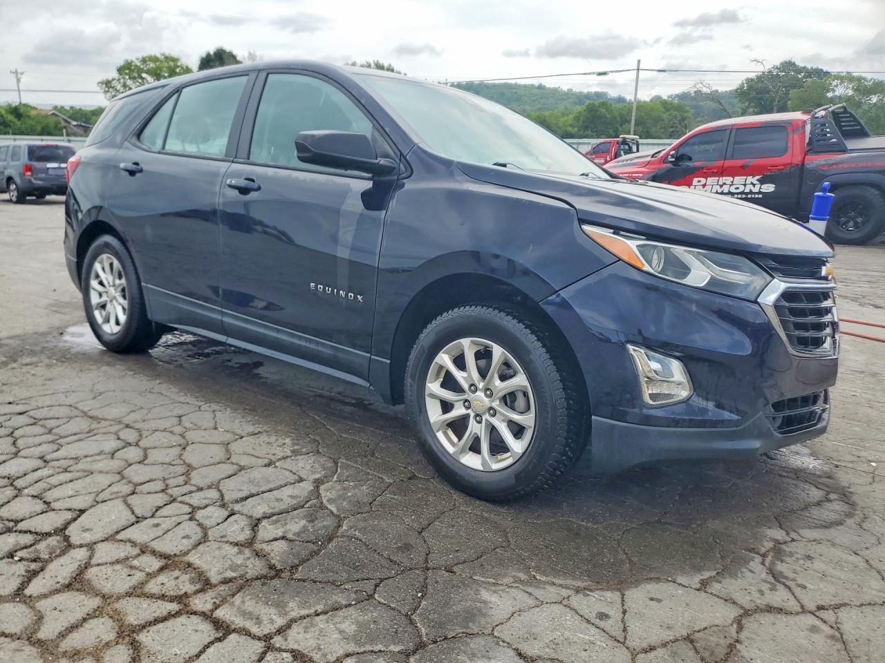 2020 Chevrolet Equinox Ls - zdjęcie 4