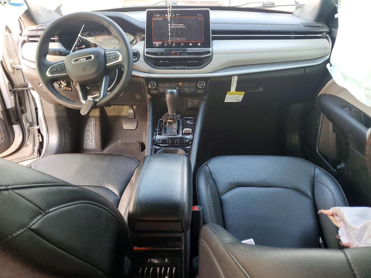 2025 Jeep Compass Limited - zdjęcie 8