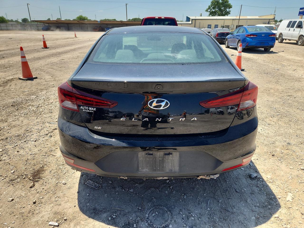 2019 Hyundai Elantra Se - zdjęcie 6