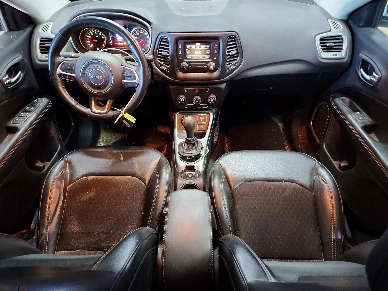 2018 Jeep Compass Latitude - zdjęcie 8