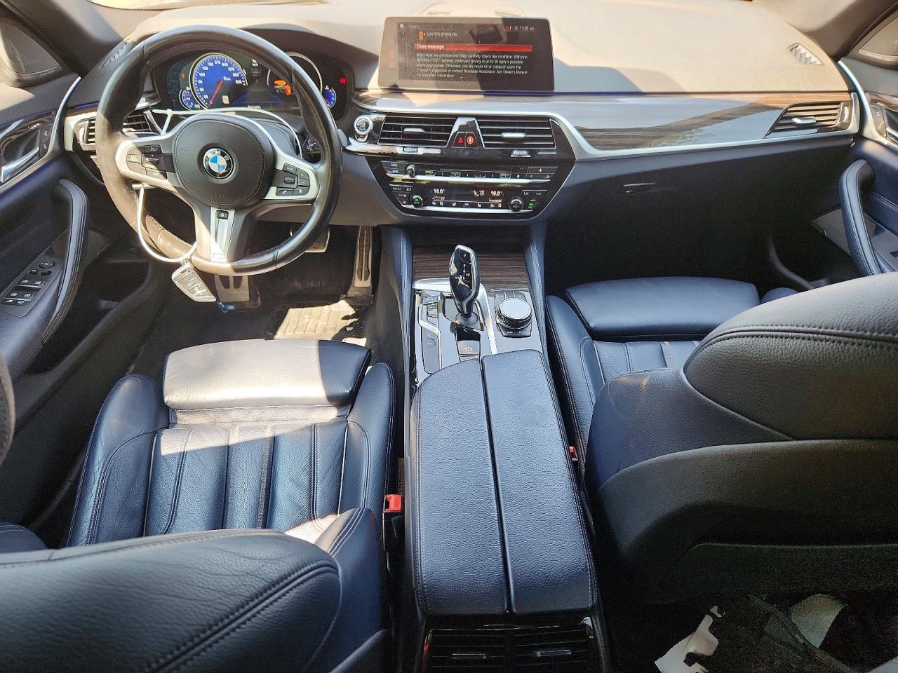 2017 BMW Seria 5 530i - zdjęcie 8