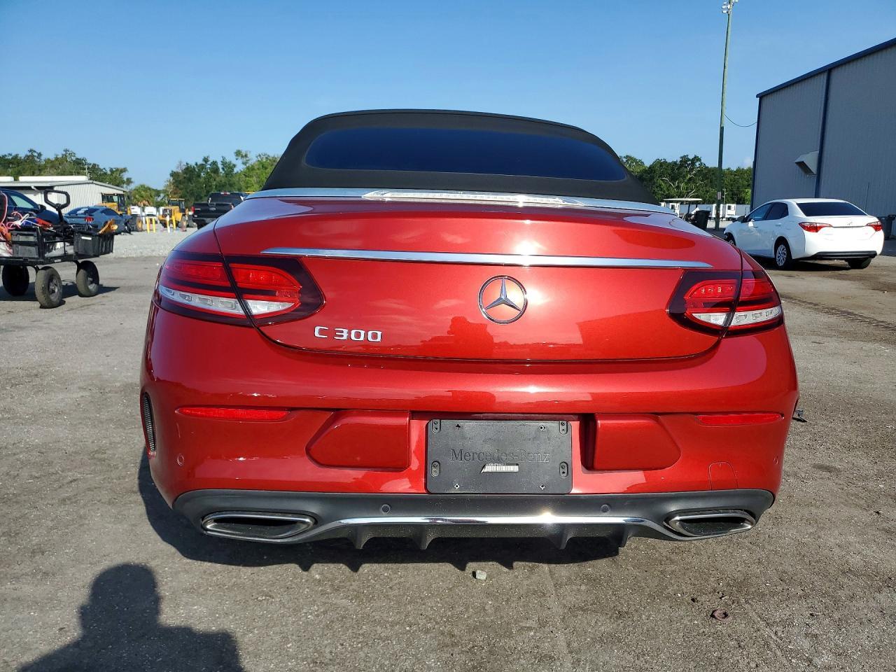 2019 Mercedes-Benz C 300 - zdjęcie 6