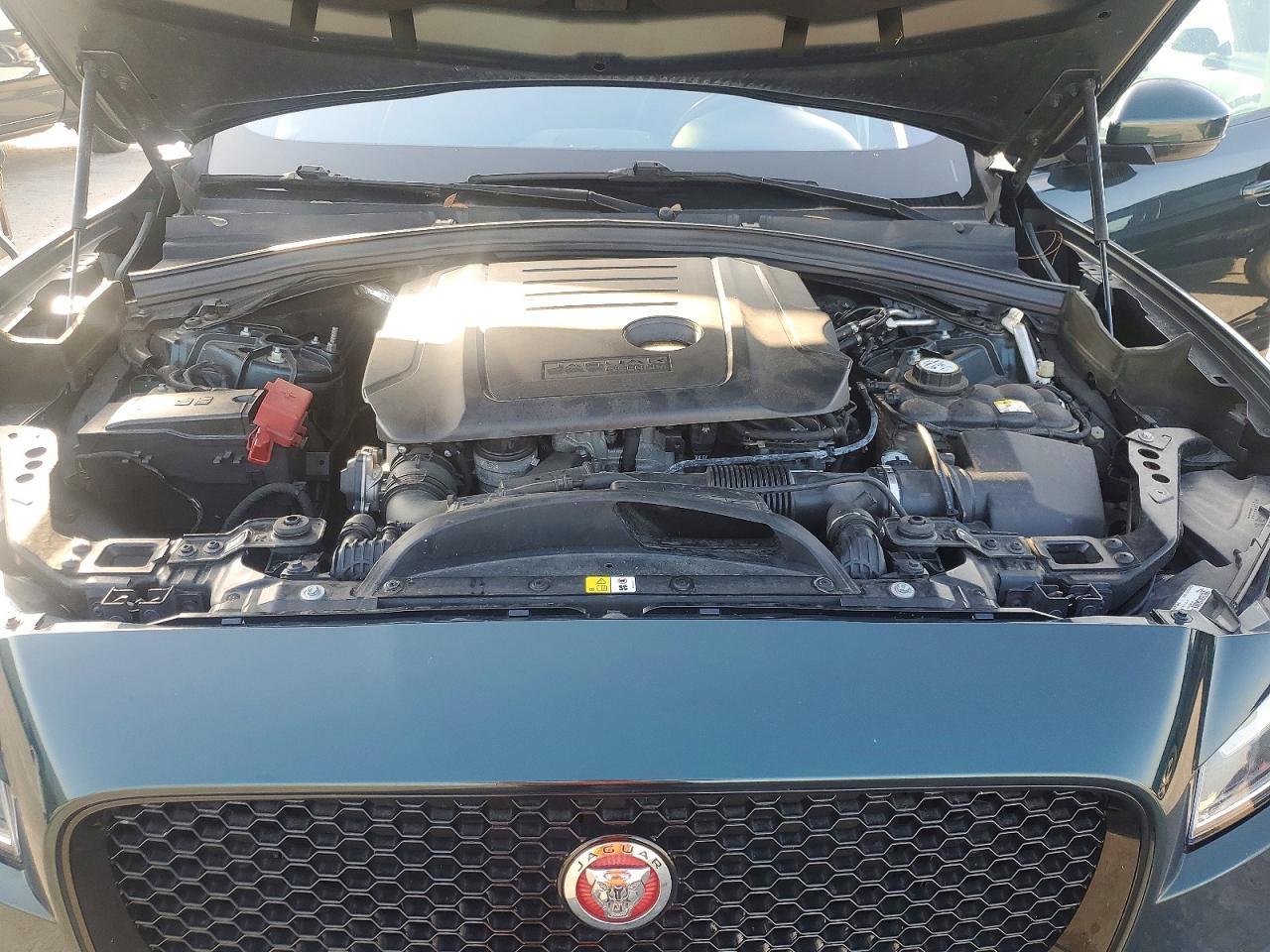 2017 Jaguar F-Pace Premium - zdjęcie 12