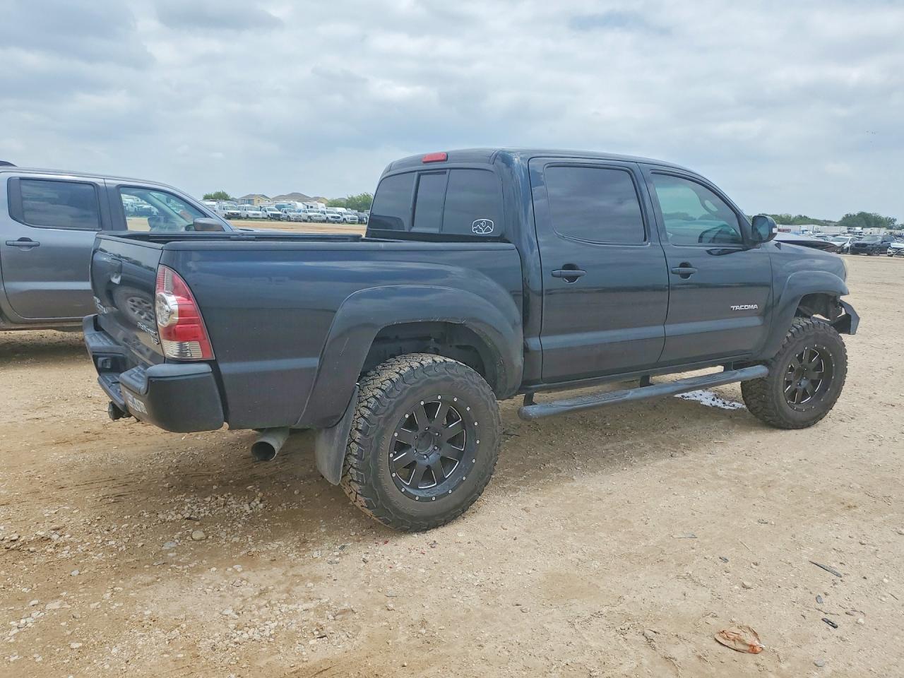 2013 Toyota Tacoma Double Cab Prerunner - zdjęcie 3
