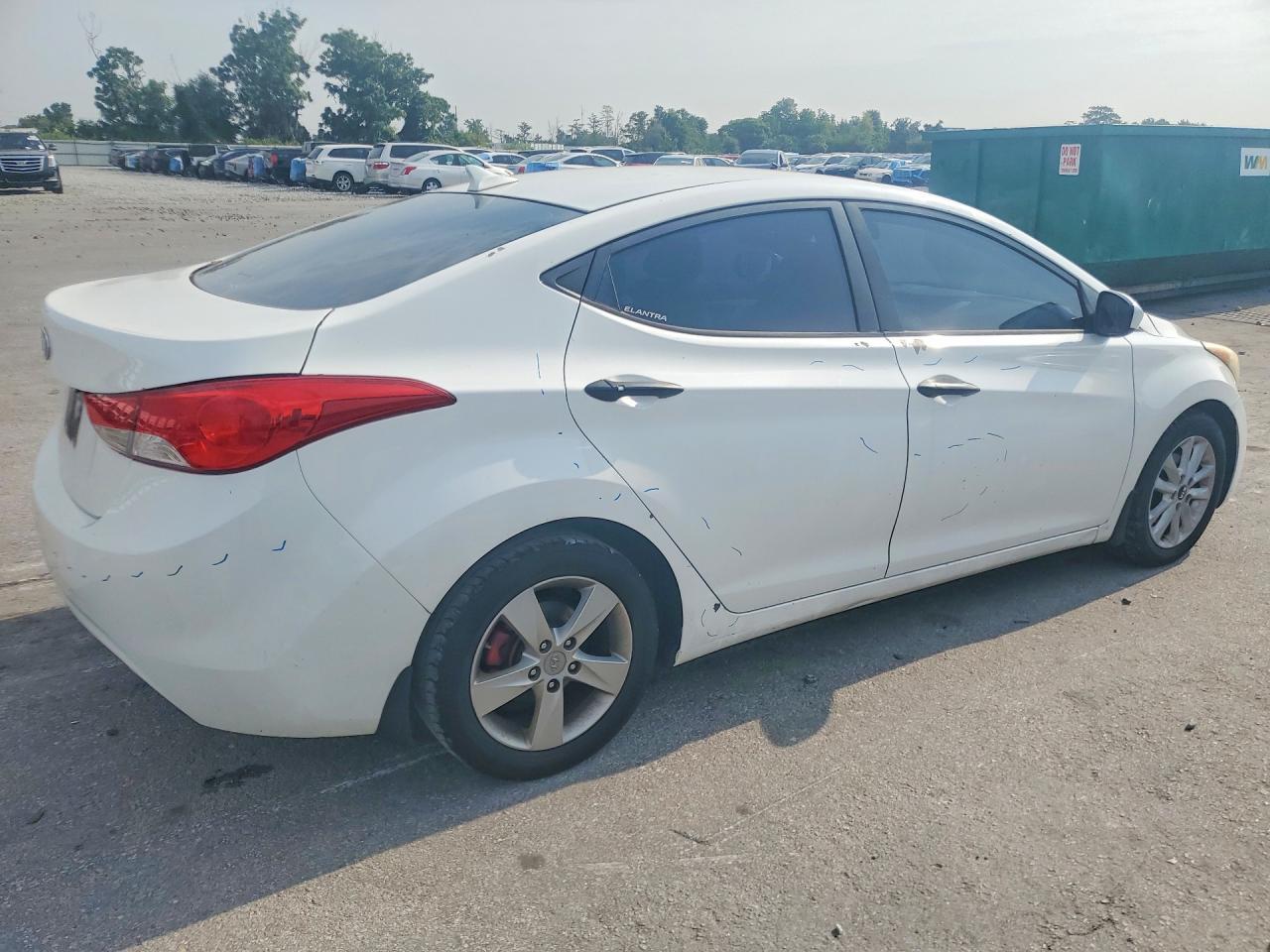 2013 Hyundai Elantra Gls - zdjęcie 3