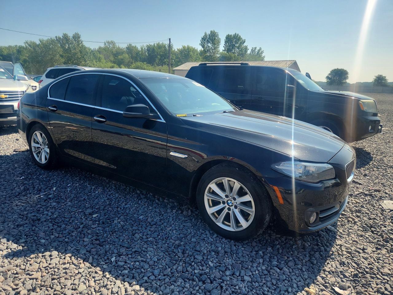 2015 BMW Seria 5 528i - zdjęcie 4