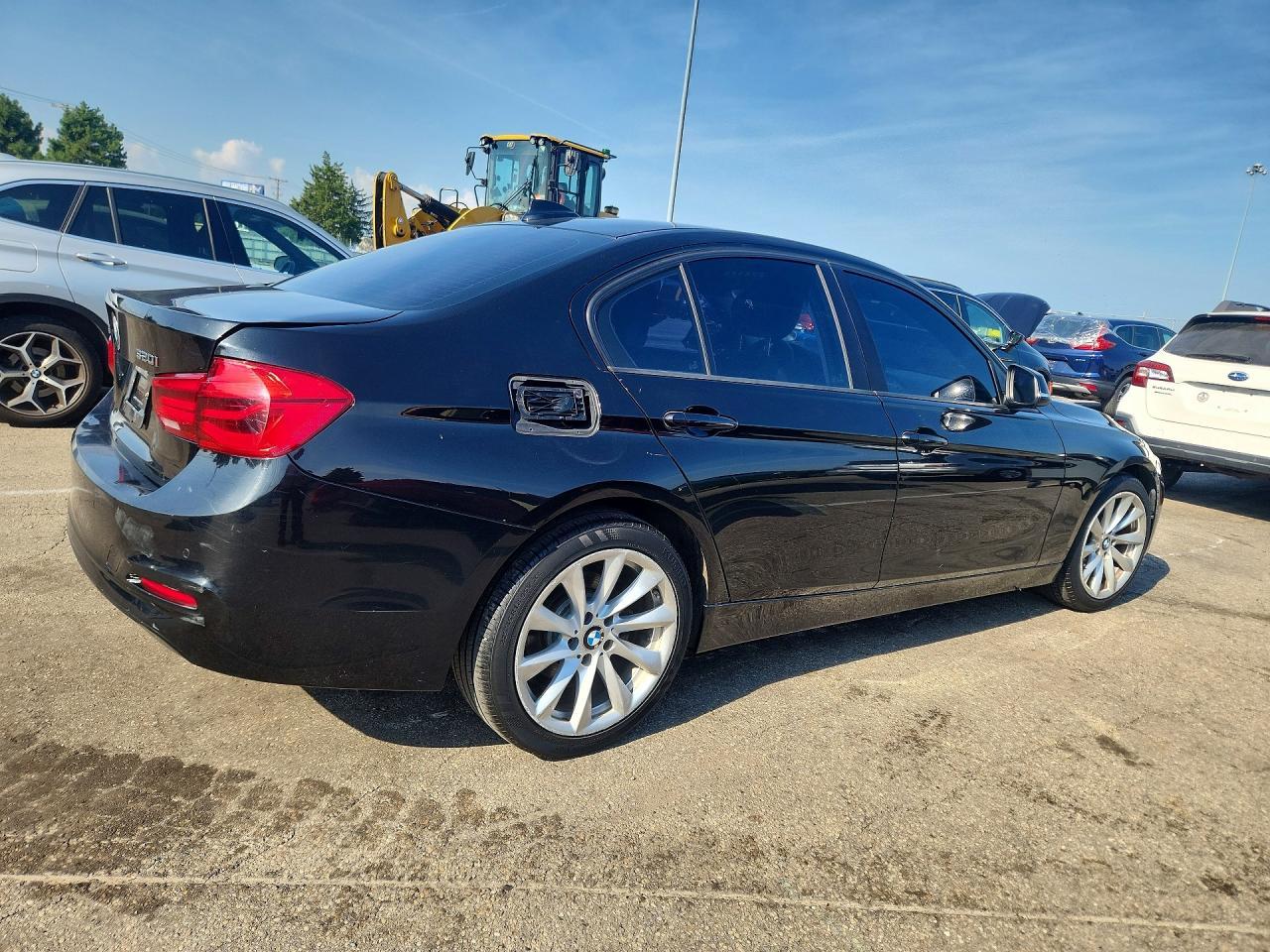 2018 BMW 320 Xi - zdjęcie 3
