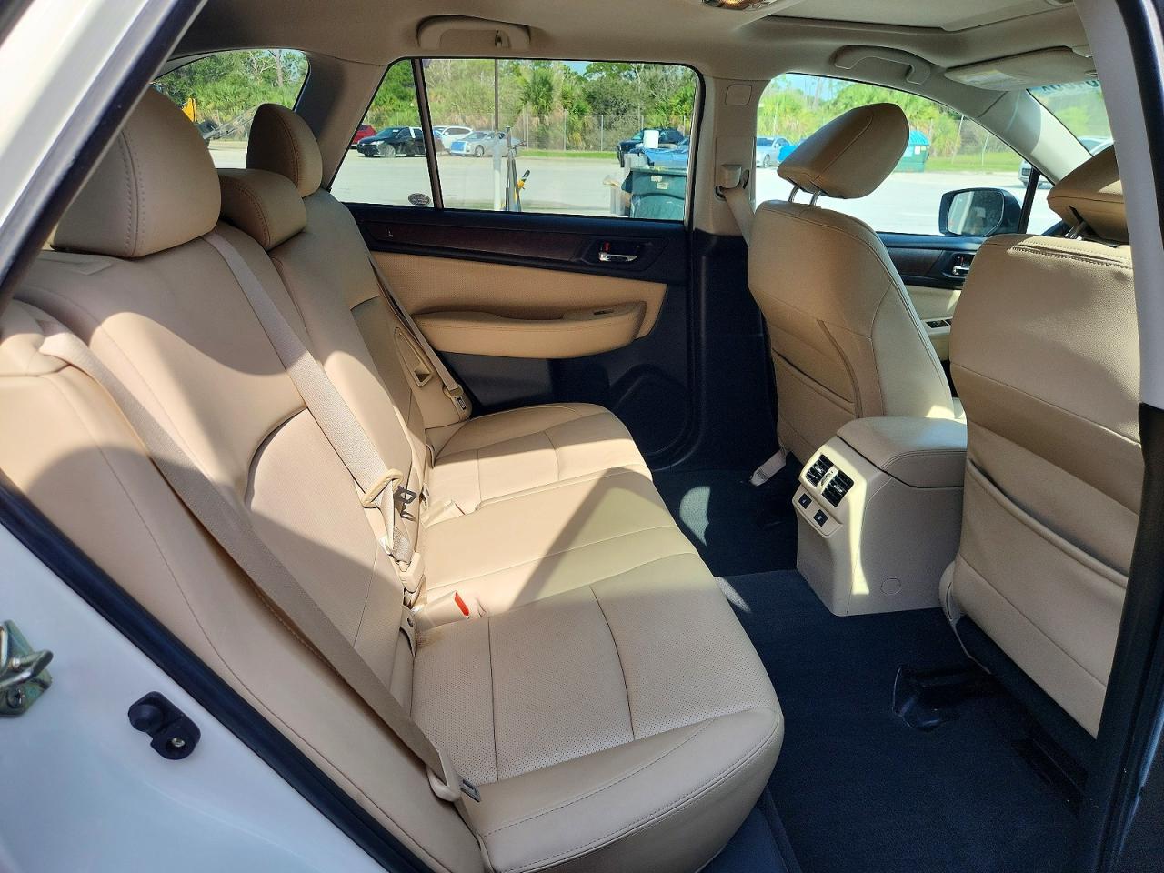 2017 Subaru Outback 2.5I Limited - zdjęcie 11