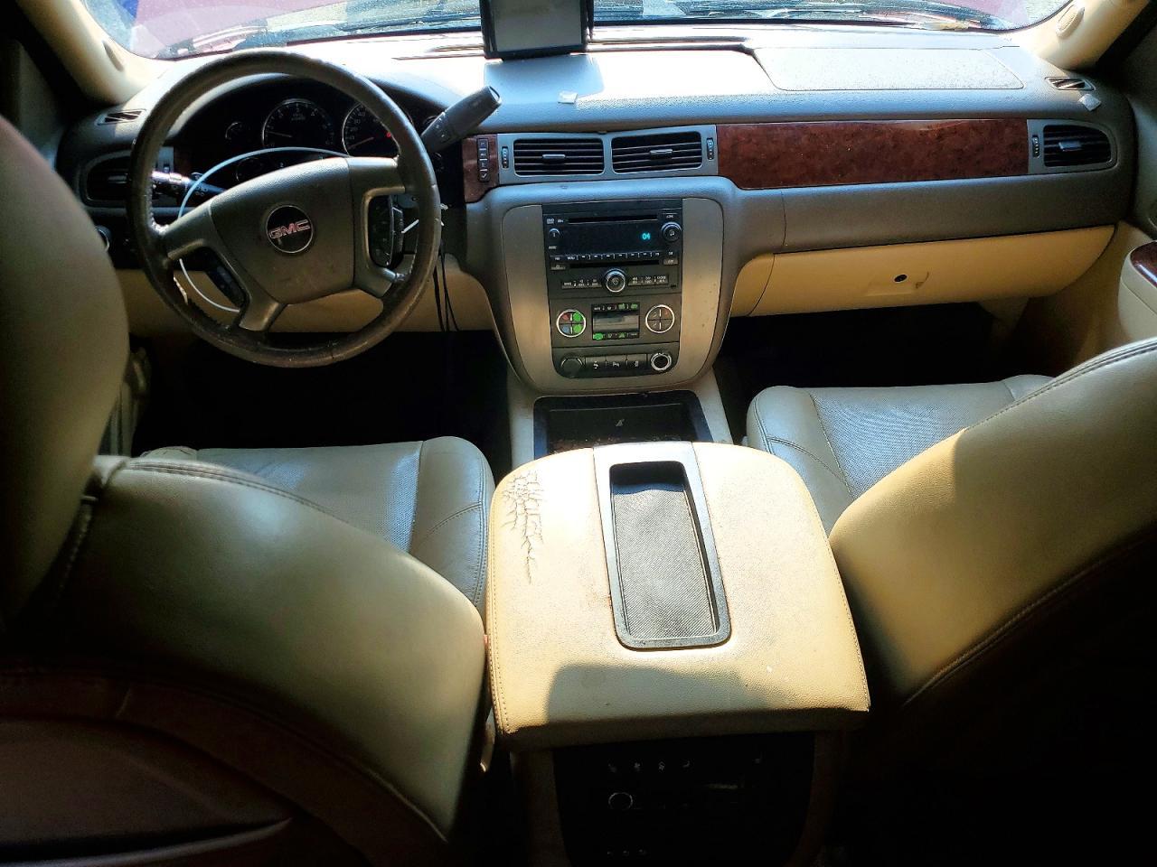 2014 GMC Yukon Xl C1500 Slt - zdjęcie 8
