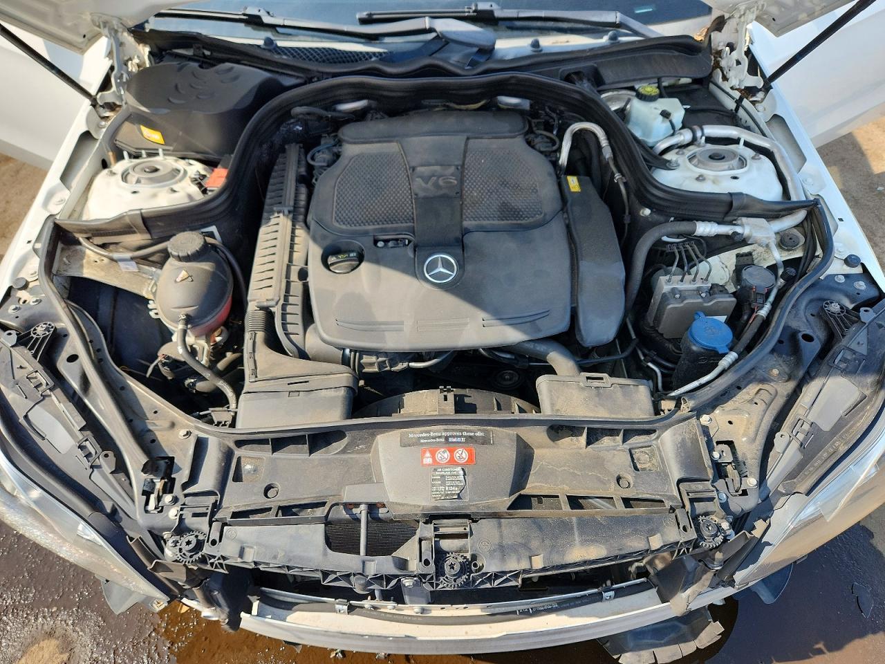 2014 Mercedes-Benz E 350 4Matic - zdjęcie 11