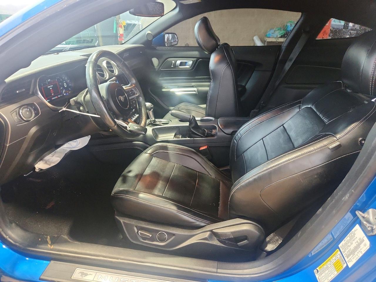 2019 Ford Mustang - zdjęcie 7