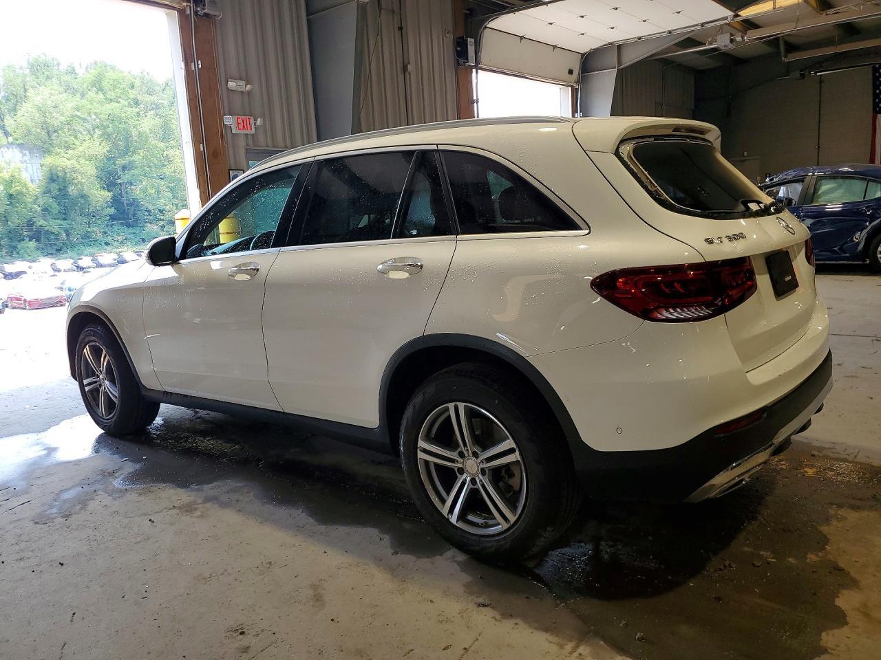 2021 Mercedes-Benz Glc 300 4Matic - zdjęcie 2