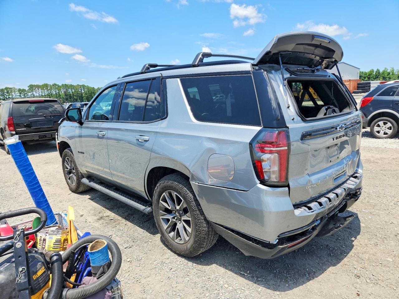 2024 Chevrolet Tahoe K1500 Z71 - zdjęcie 2