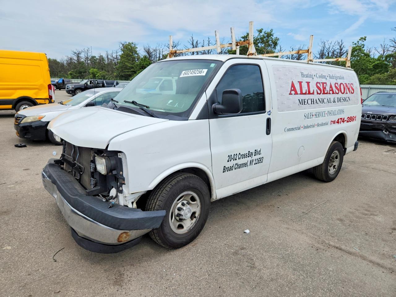 2017 Chevrolet Express G2500 - zdjęcie główne