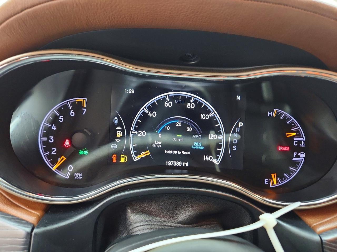 2015 Jeep Grand Cherokee Summit - zdjęcie 9