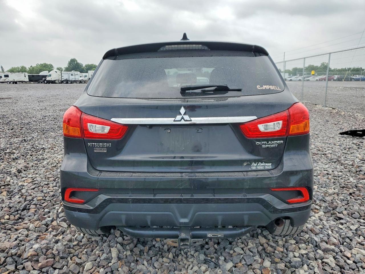 2018 Mitsubishi Outlander Sport Es - zdjęcie 6