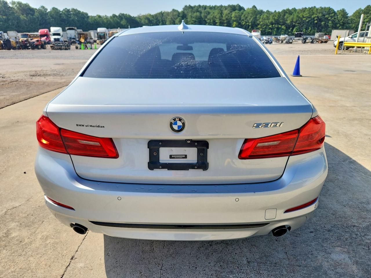 2018 BMW 530 I - zdjęcie 6