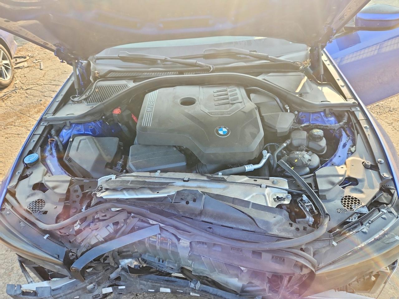 2019 BMW Seria 3 330i - zdjęcie 11