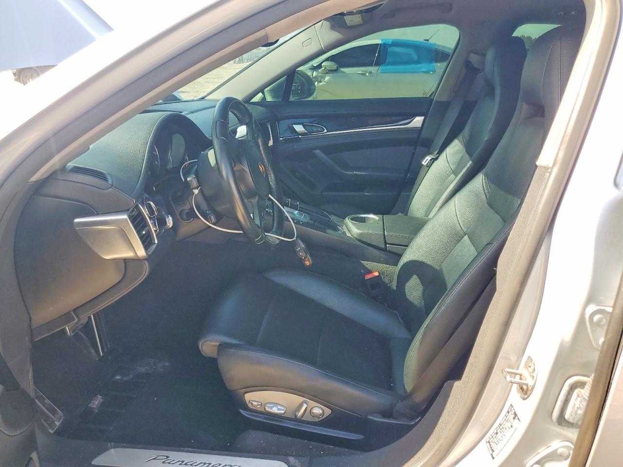 2015 Porsche Panamera 2 - zdjęcie 7