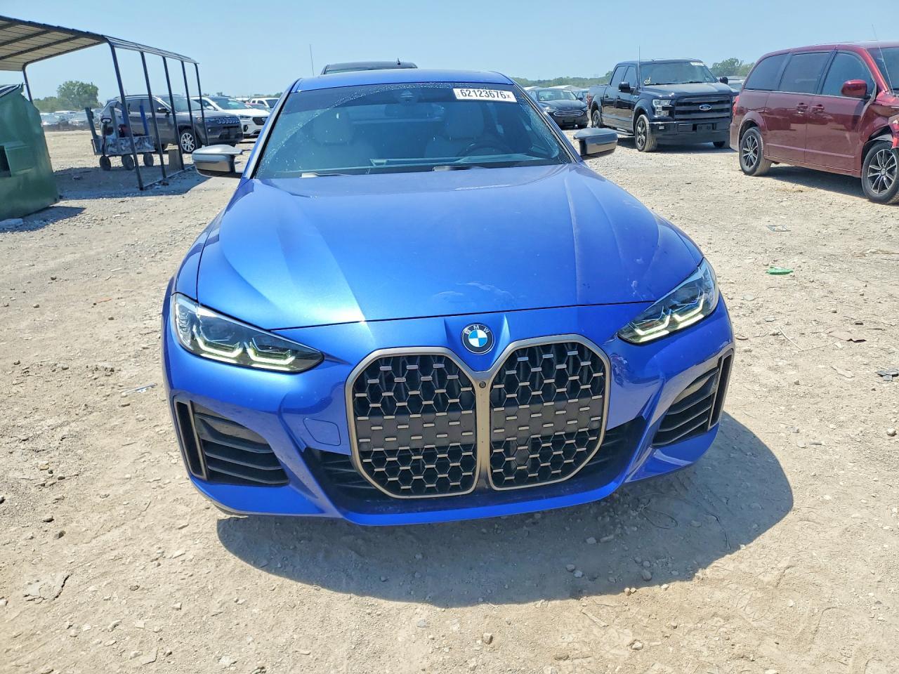 2024 BMW Seria 4 M440i - zdjęcie 5