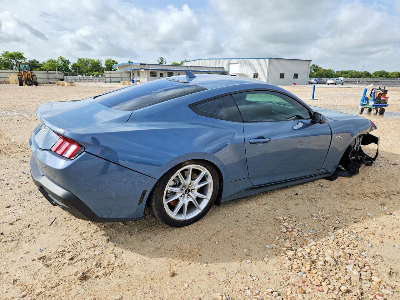 2026 Ford Mustang Gt - zdjęcie 3