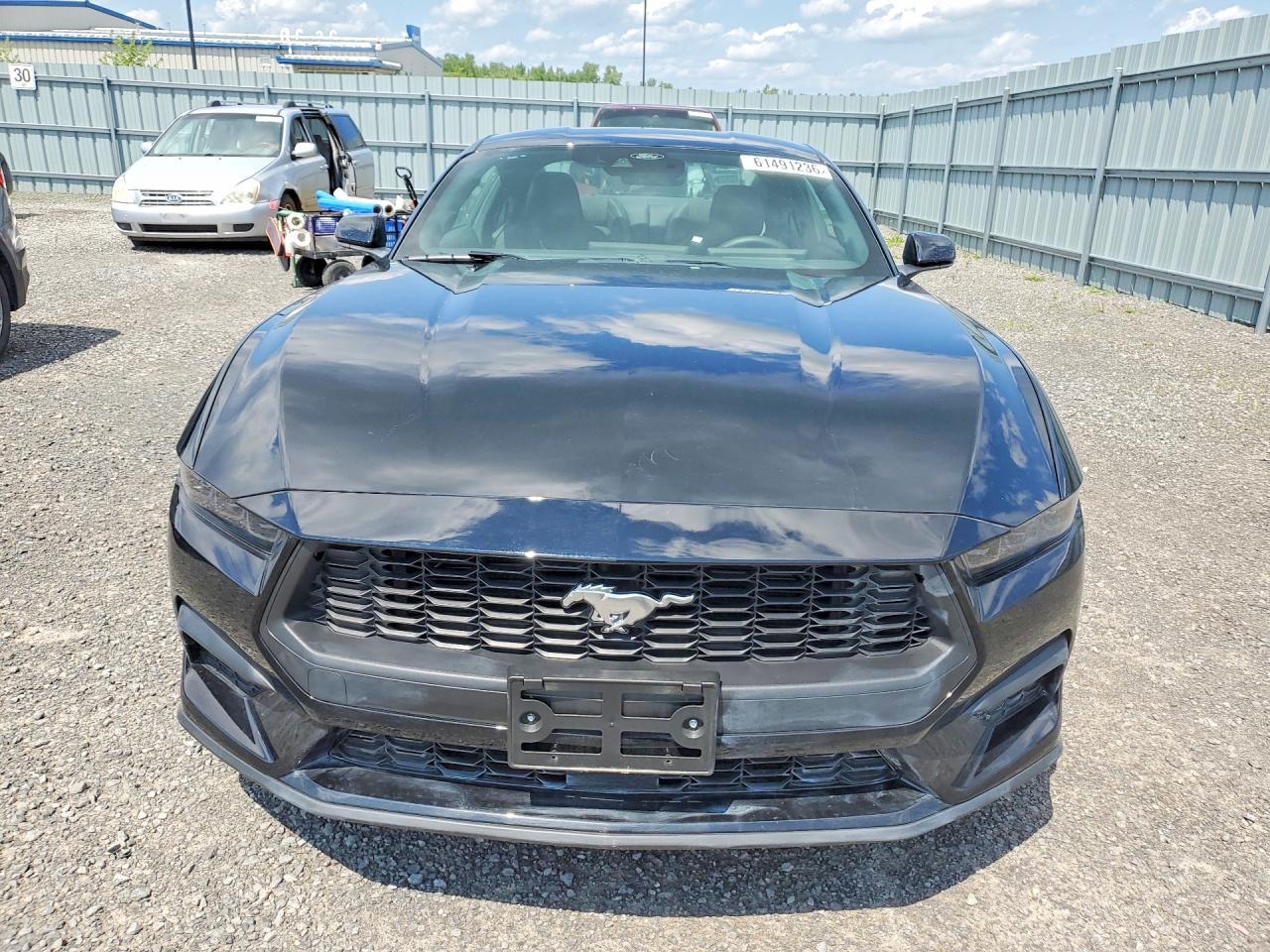 2026 Ford Mustang - zdjęcie 5