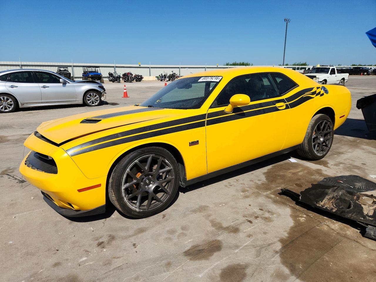 2017 Dodge Challenger R/T - zdjęcie główne