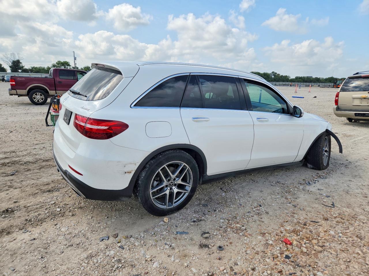 2017 Mercedes-Benz Glc 300 4Matic - zdjęcie 3