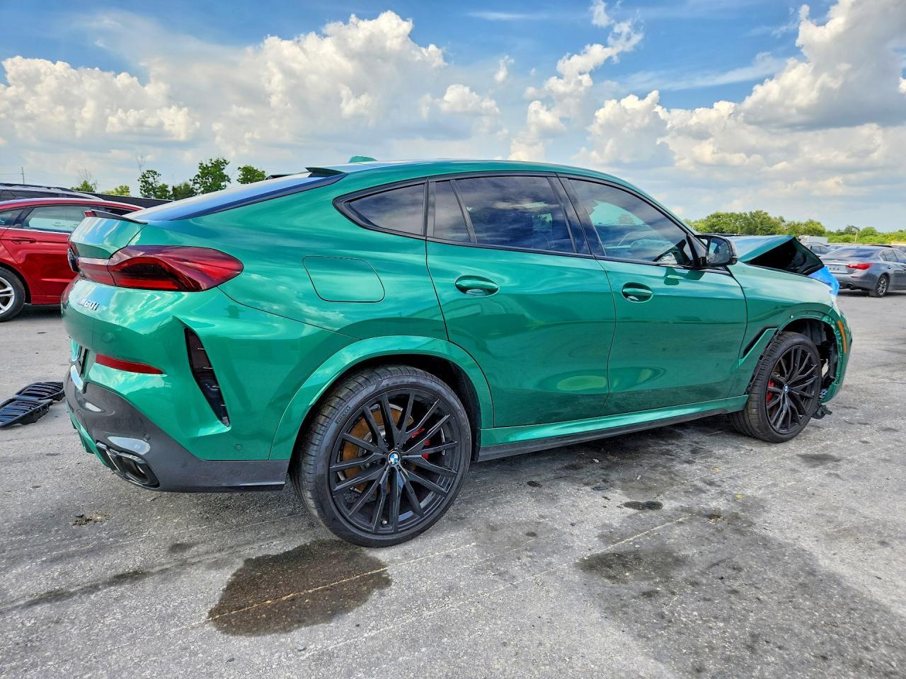 2025 BMW X6 M60I - zdjęcie 3