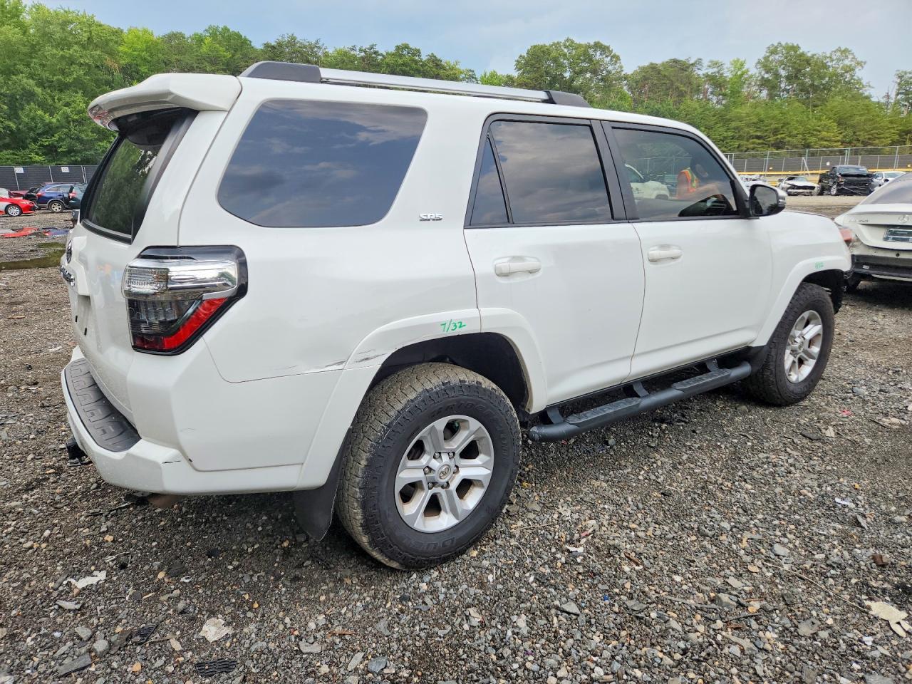 2022 Toyota 4Runner Sr5 Premium - zdjęcie 3