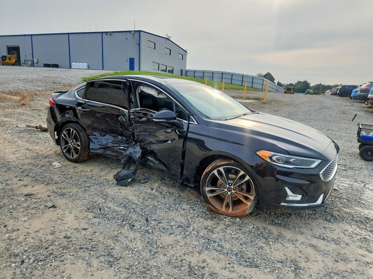 2020 Ford Fusion Titanium - zdjęcie 4