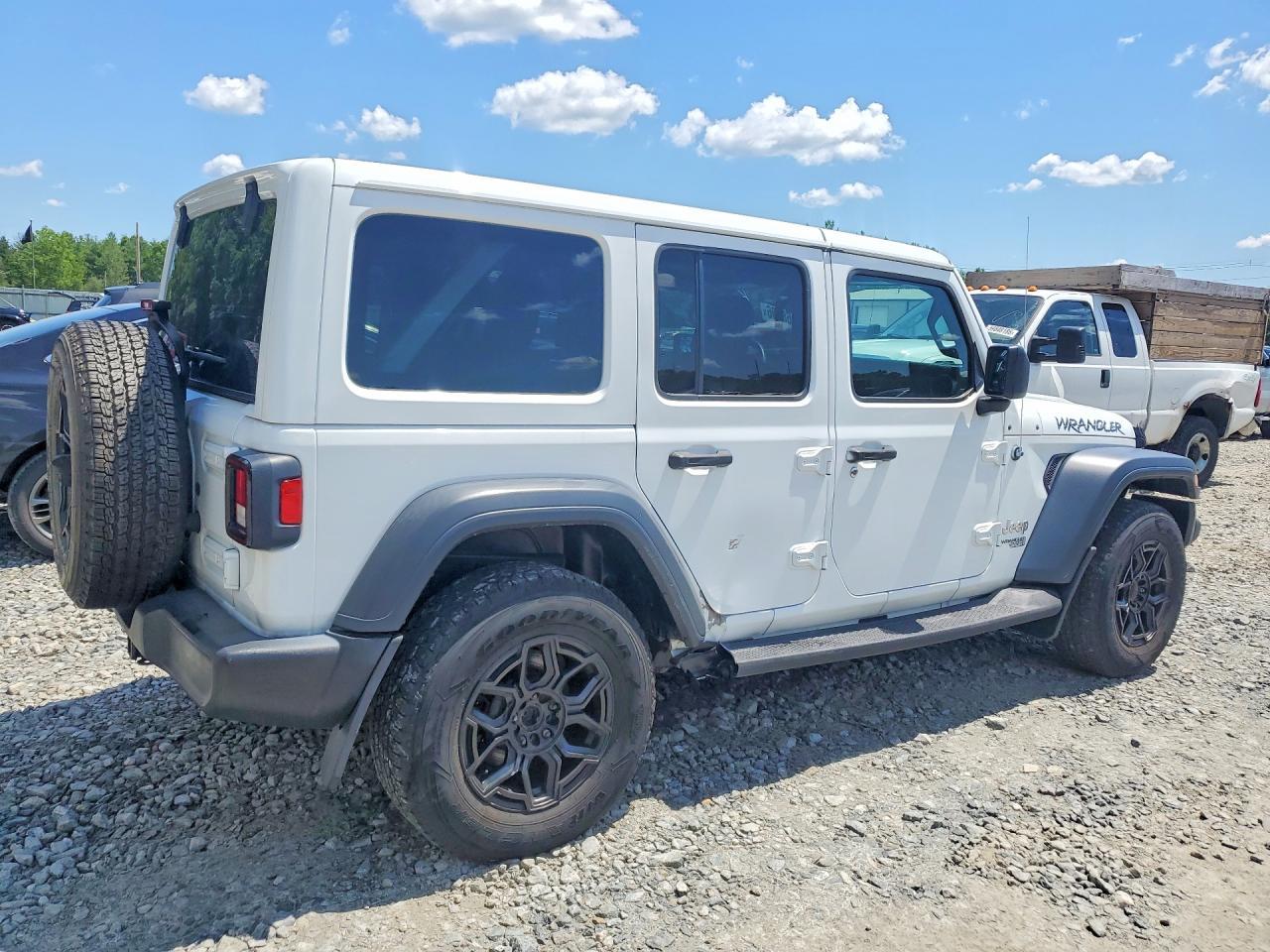 2018 Jeep Wrangler Unlimited Sport - zdjęcie 3