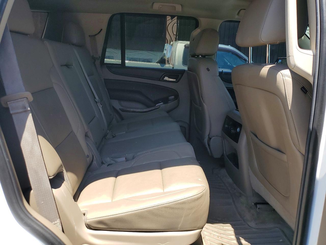 2015 Chevrolet Tahoe K1500 Lt - zdjęcie 11