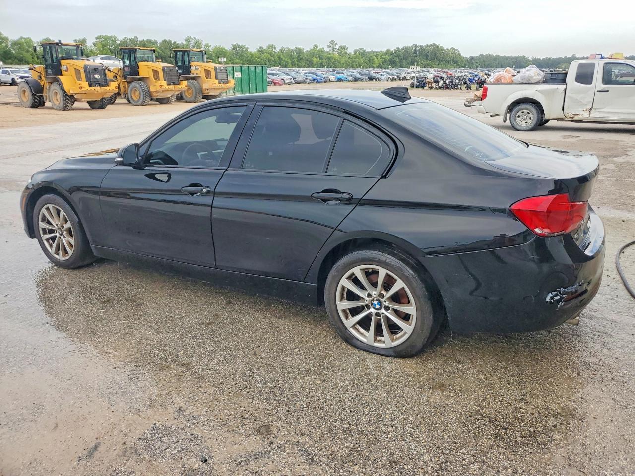 2017 BMW 320 I - zdjęcie 2