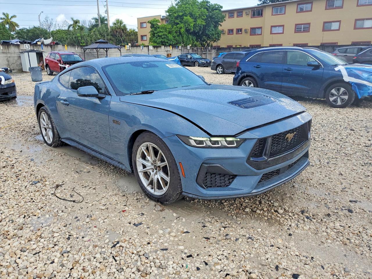 2024 Ford Mustang Gt - zdjęcie 4
