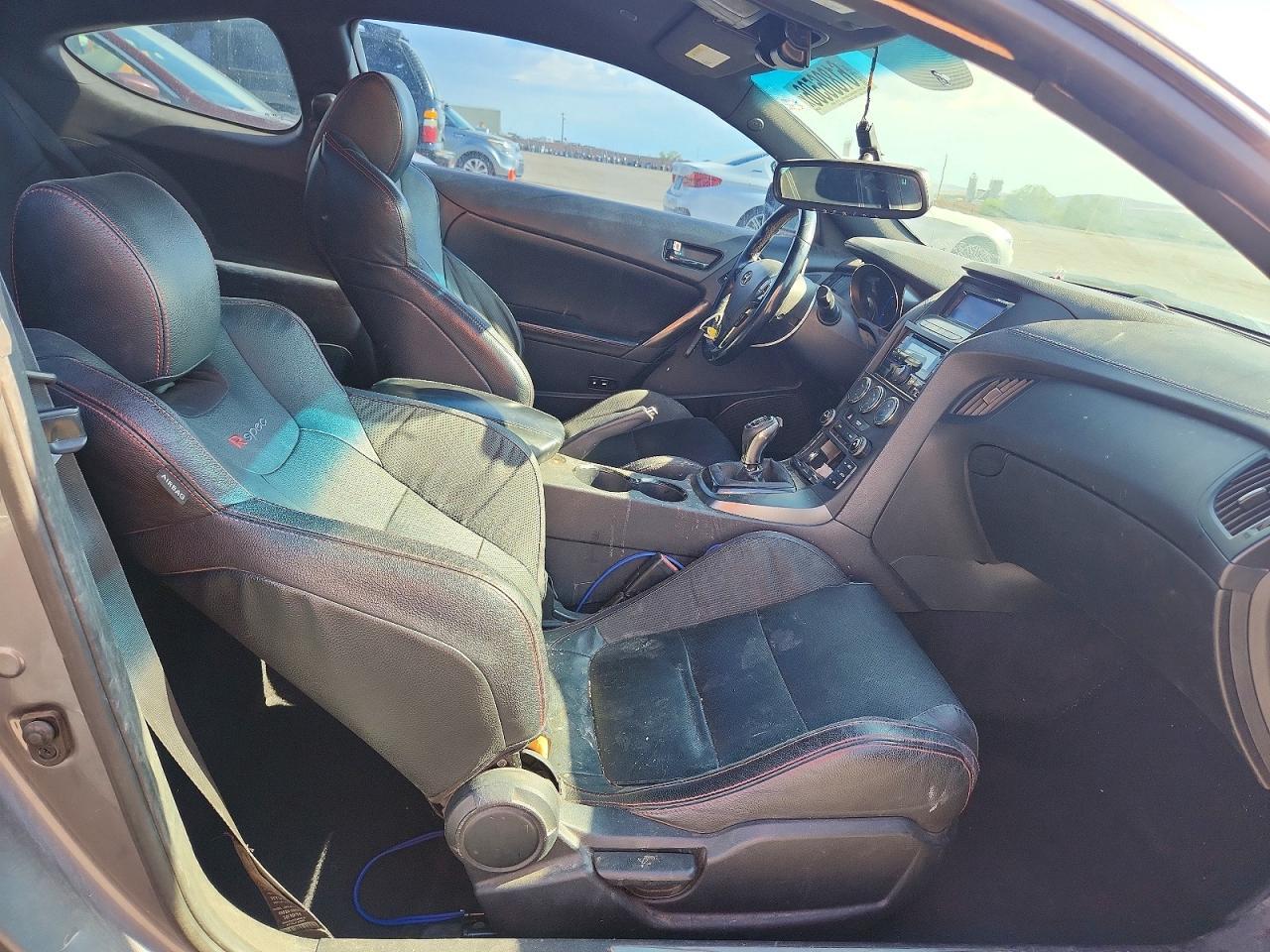 2015 Hyundai Genesis Coupe 3.8 R-Spec - zdjęcie 10