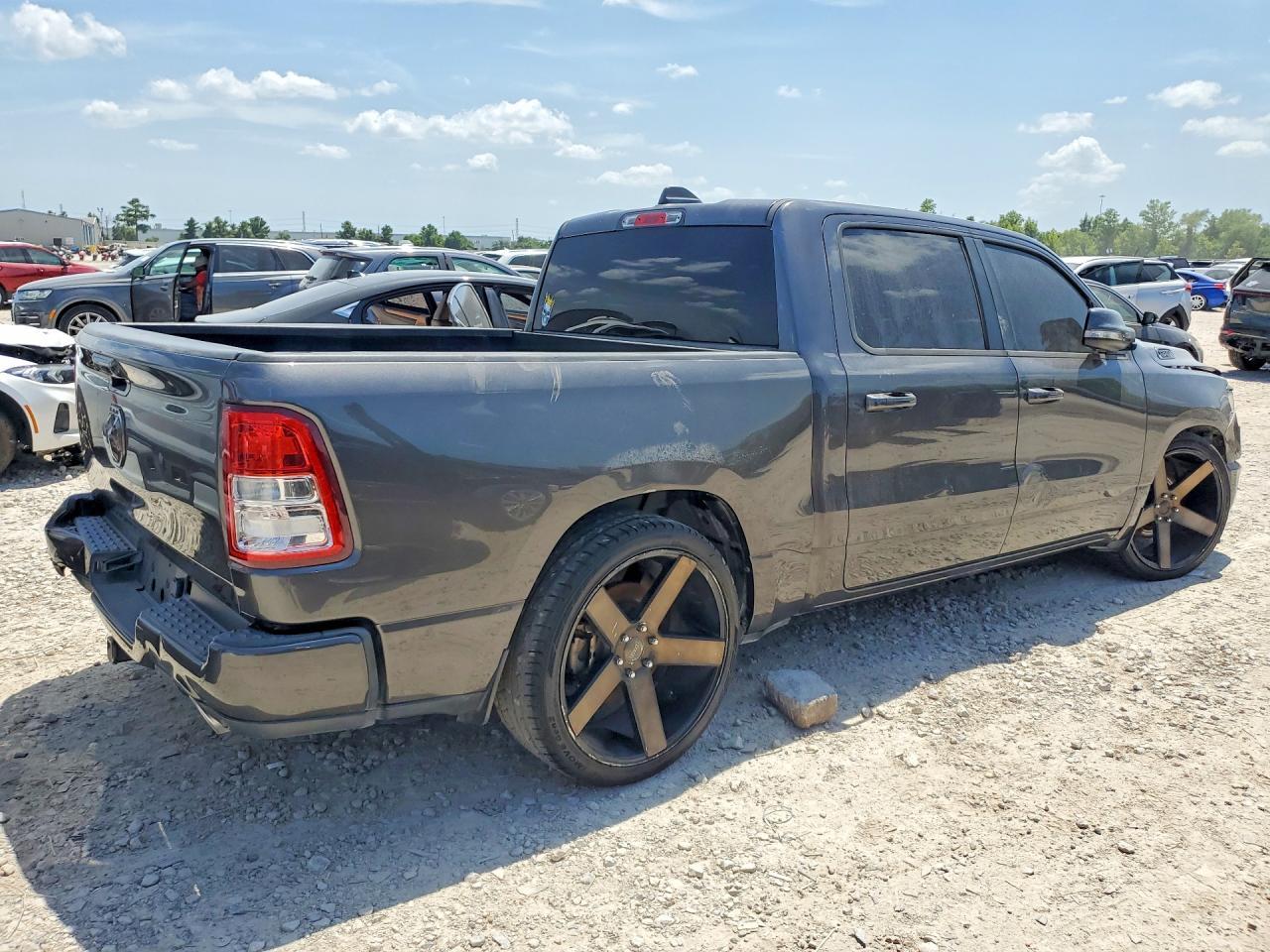 2020 Ram 1500 Big Horn - zdjęcie 3