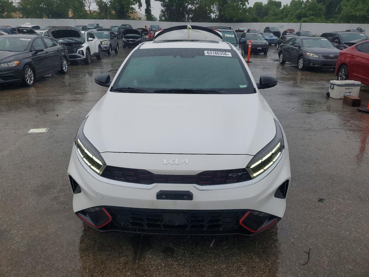 2024 Kia Forte Gt - zdjęcie 5