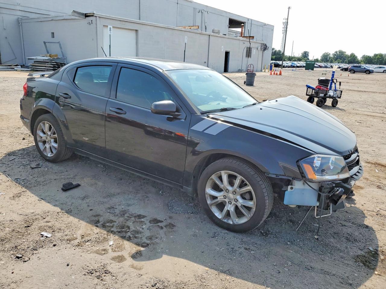 2014 Dodge Avenger R/T - zdjęcie 4