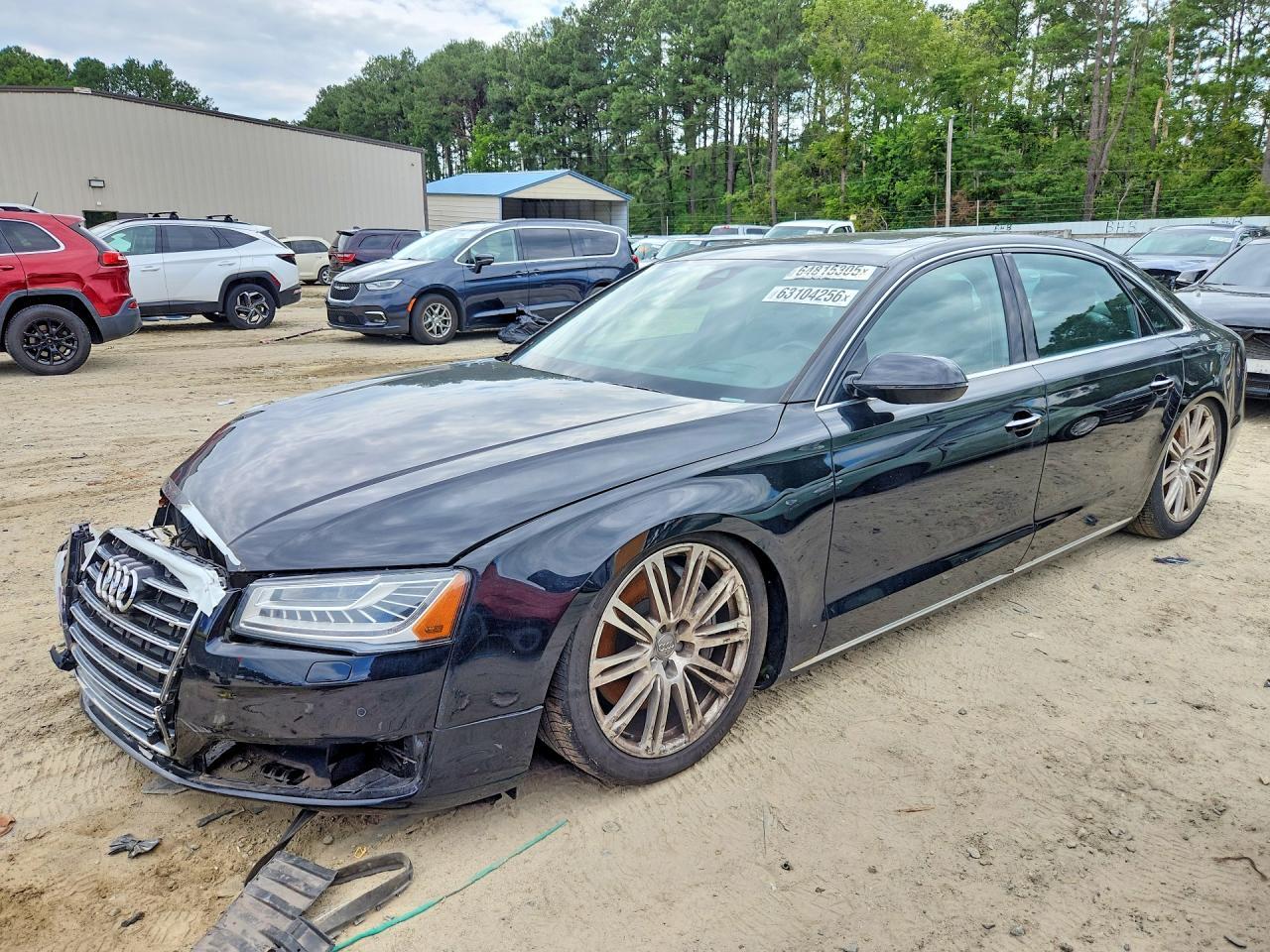 2015 Audi A8 L Quattro - zdjęcie główne