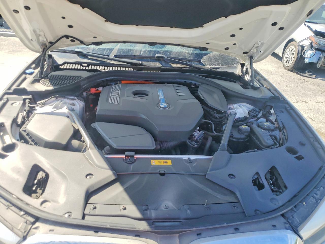 2018 BMW Seria 5 530e - zdjęcie 11