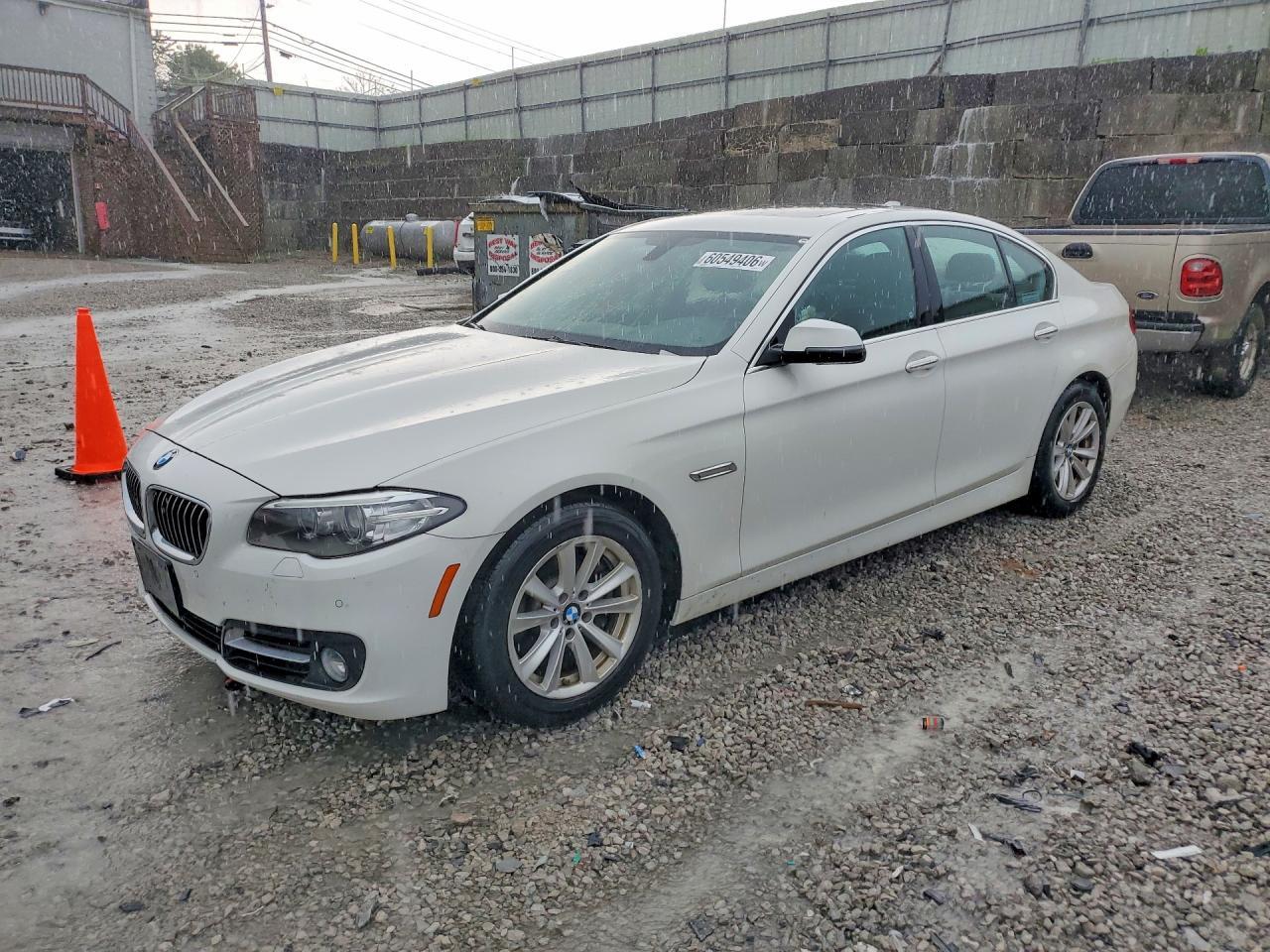 2015 BMW 528 Xi - zdjęcie główne