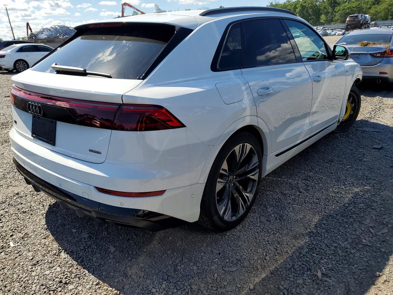 2025 Audi Q8 Premium Plus S-Line - zdjęcie 3