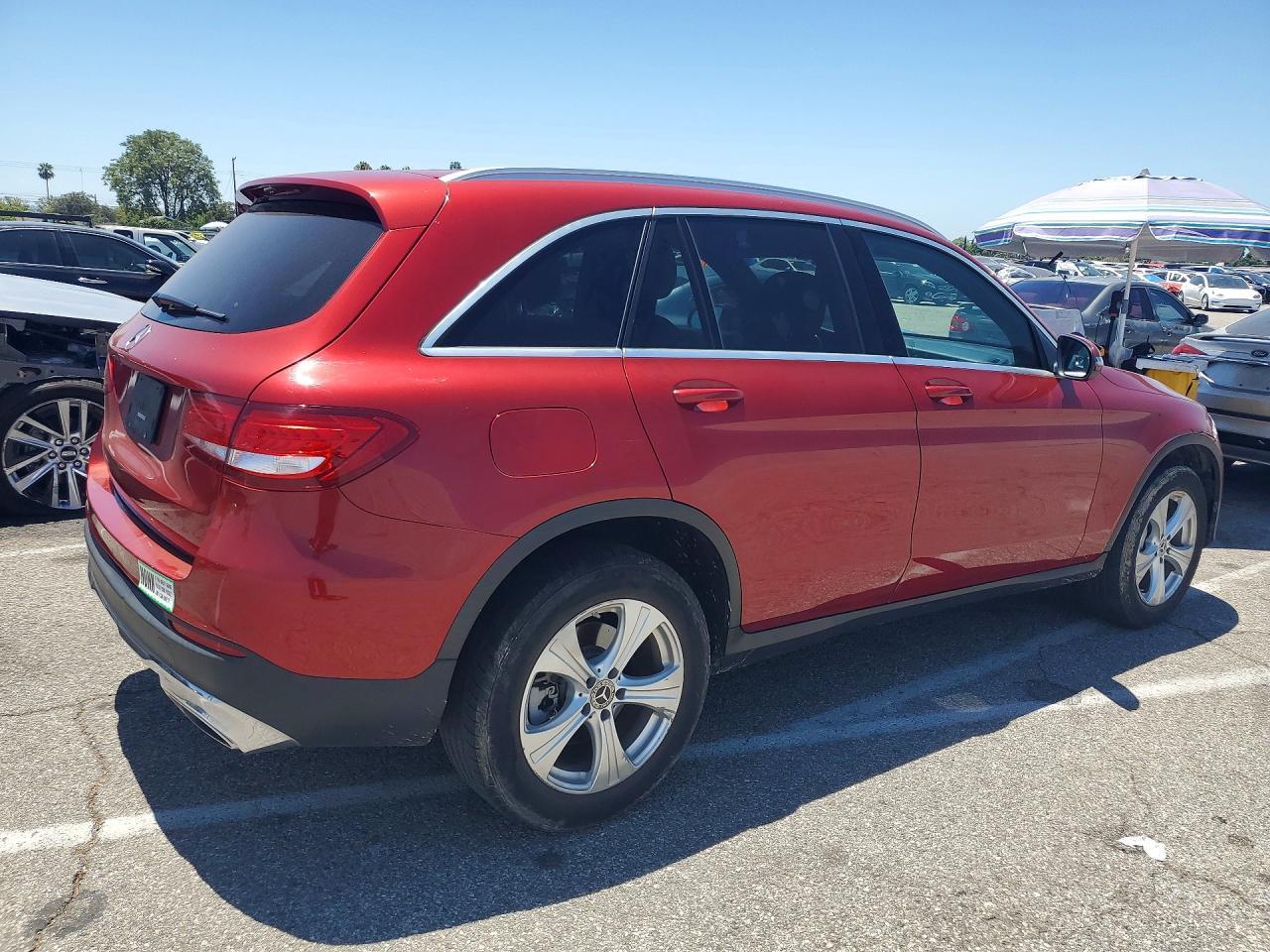 2018 Mercedes-Benz Glc 300 - zdjęcie 3