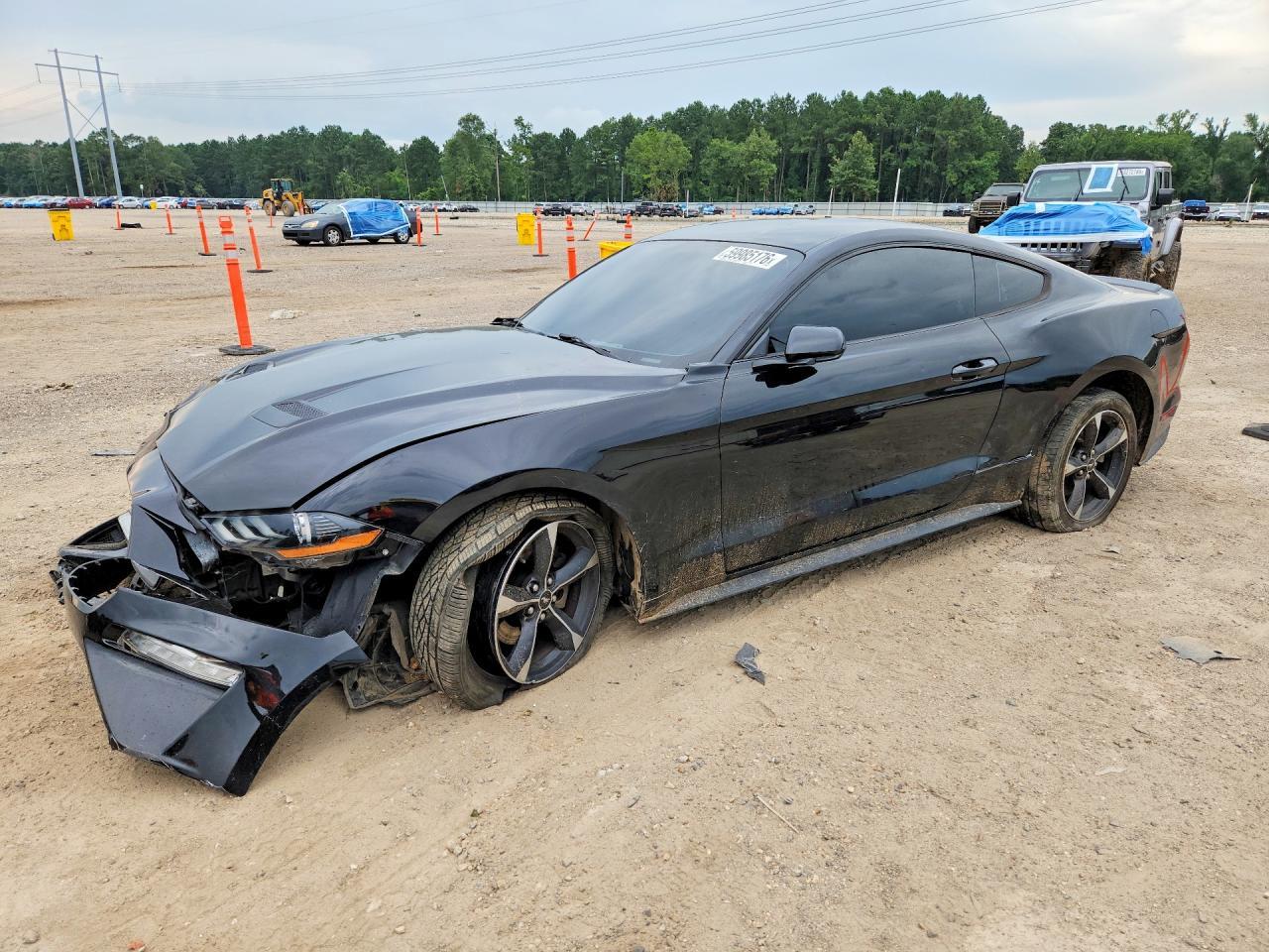 2018 Ford Mustang - zdjęcie główne