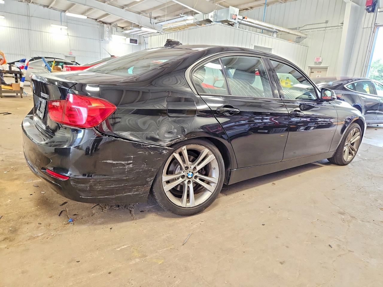 2013 BMW Seria 3 328i - zdjęcie 3
